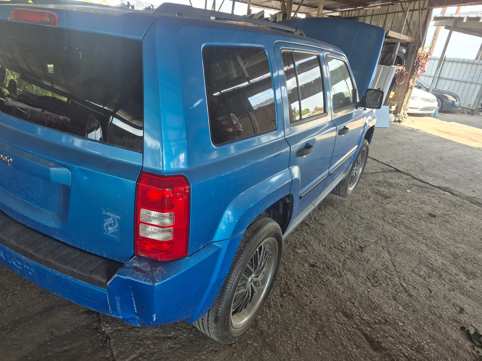2008 JEEP Patriot donor car — photo 1 photo 3