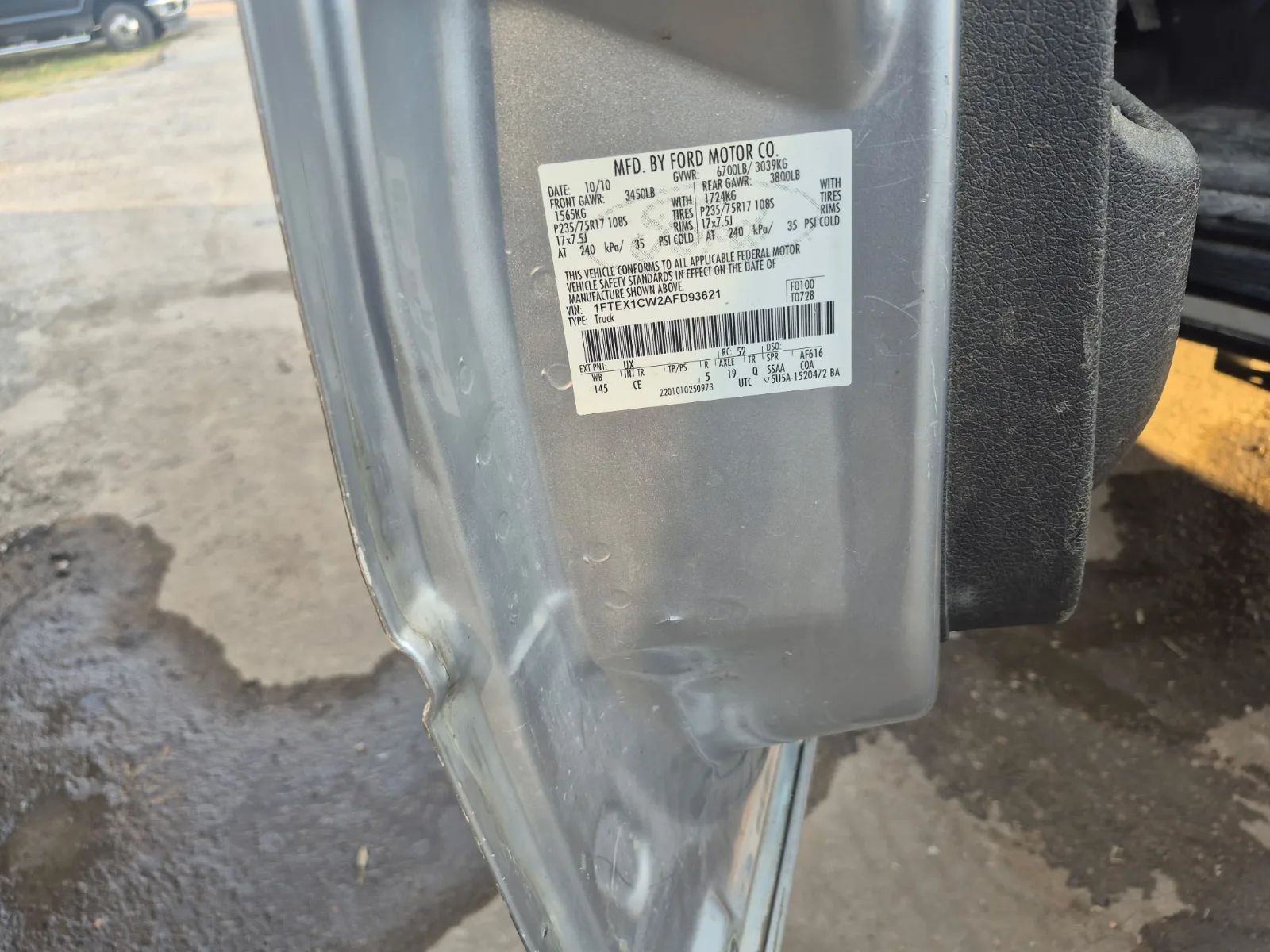 2010 FORD F-150 donor car — photo 1 photo 5