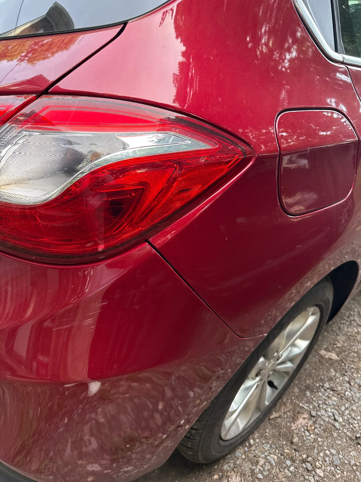 2017 CHEVROLET Cruze donor car — photo 1 photo 2