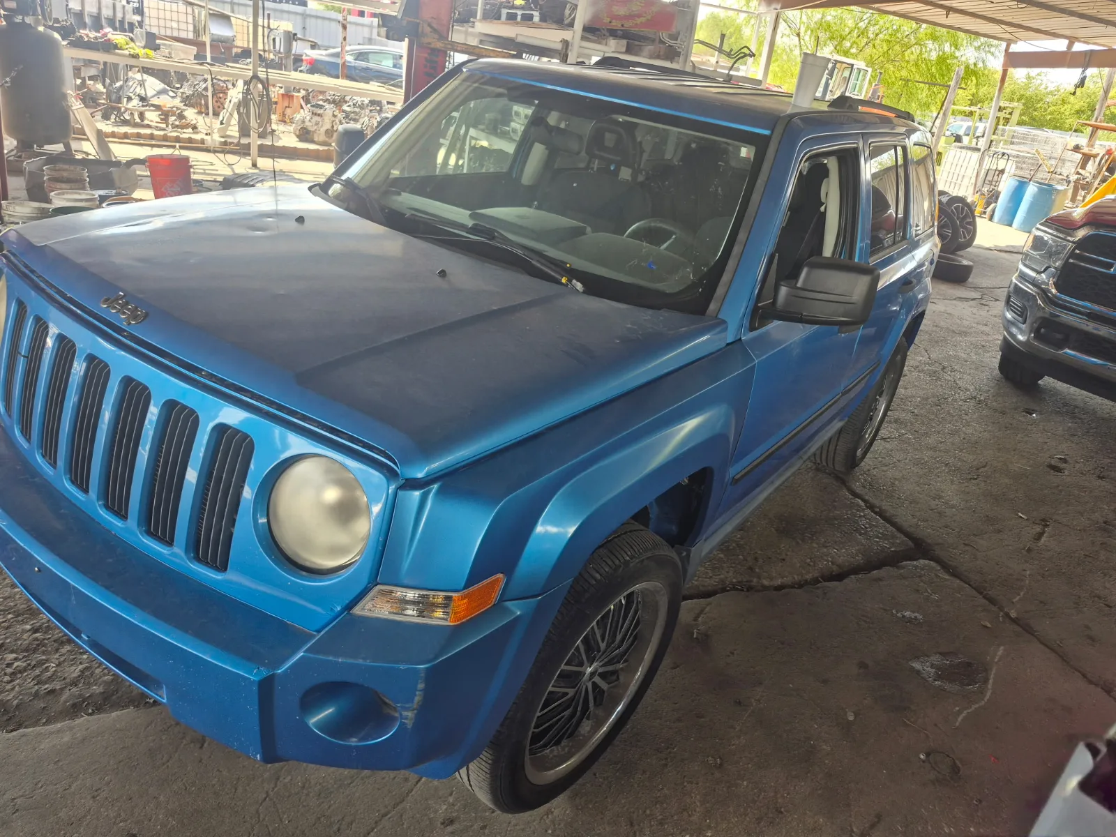 2008 JEEP Patriot donor car — photo 1 photo 5
